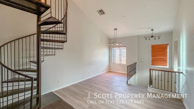 Photo - 746 N Laguna Dr