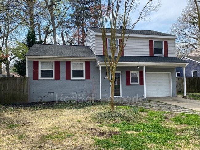 Building Photo - 107 Opal Dr