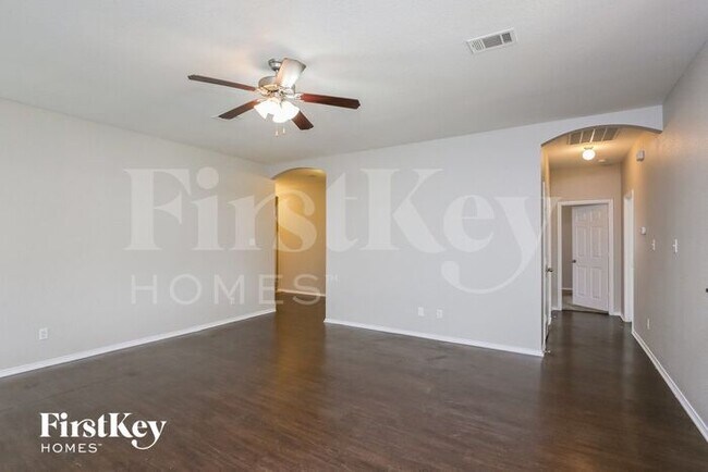 Photo - 2037 Cattle Creek Rd