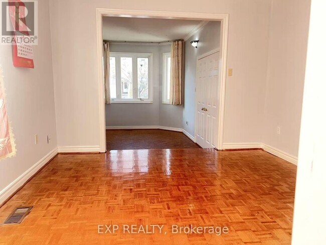 Photo - 179 Elson St