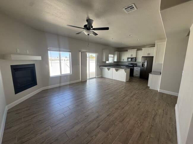 Photo - Townhome in Shadow Cove