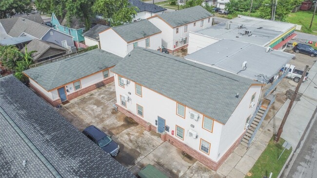 Building Photo - 5320 Polk St