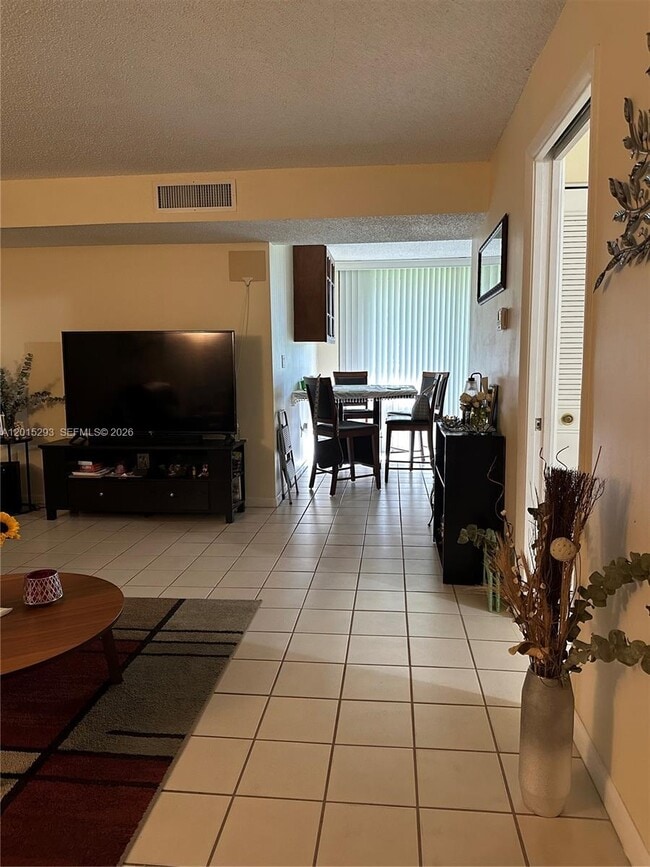 Photo - 8025 SW 107th Ave Unit 111