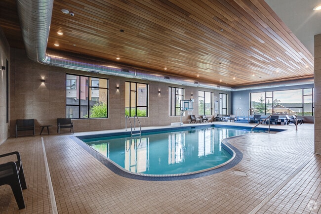 Health Center - Hot Tub and Indoor Pool