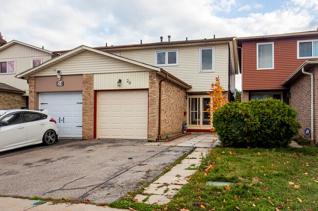 Photo - 26 Granada Crescent