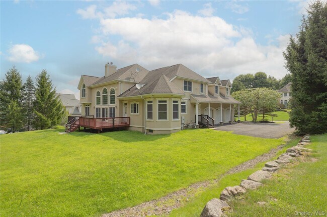 Photo - 23 Sandyfields Ln