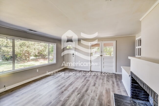 Photo - 224 73rd St N