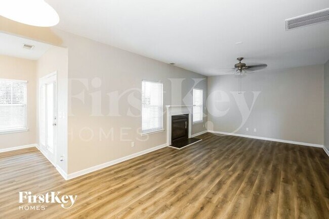 Photo - 11101 Dulin Creek Blvd