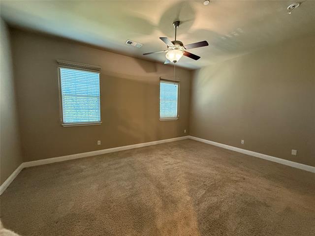 Photo - 8608 Knox St