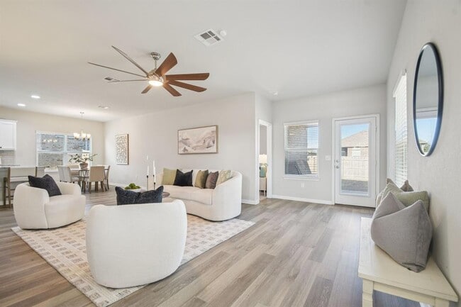 Photo - 1801 Fairhaven Gtwy