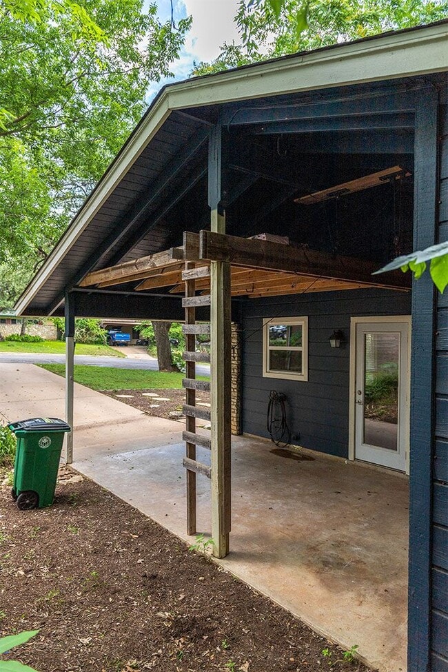 Photo - 1507 Grayford Dr