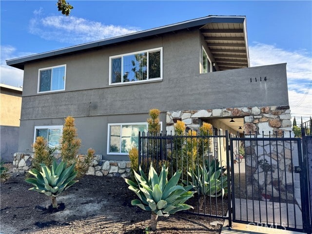 Building Photo - 1114 N Mayfair Ave Unit H