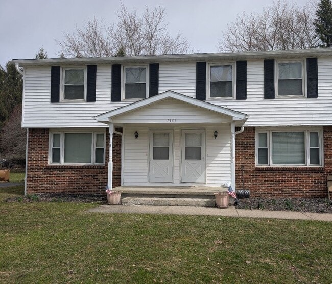 Photo - 1331 Borden Rd