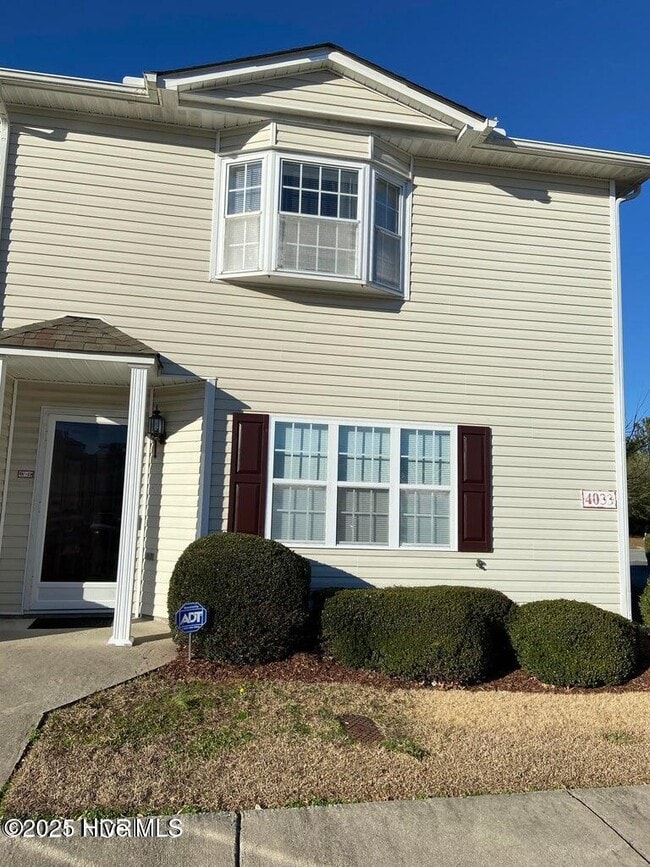 Building Photo - 4033 Cobblestone Dr Rental