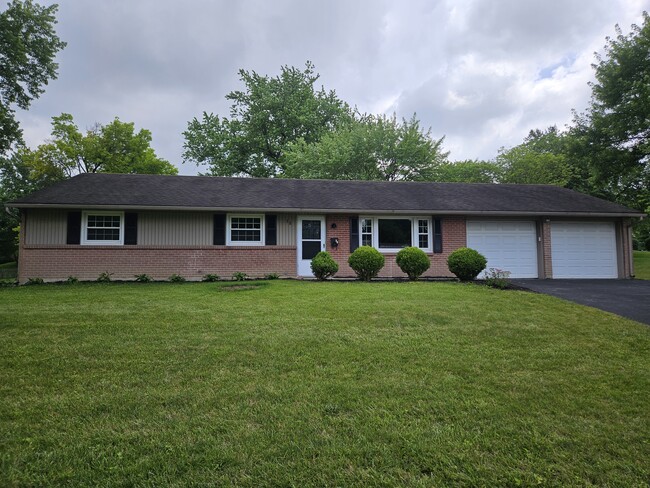 Photo - 38 Edenhurst Dr House