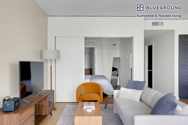 Photo - 1430 2nd Ave Unit FL28-ID399