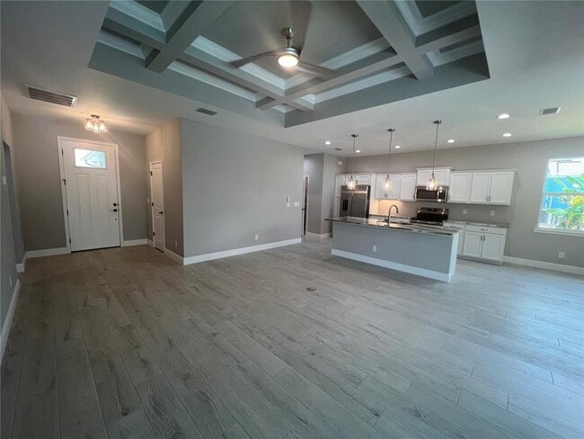 Photo - 133 Thelma Dr