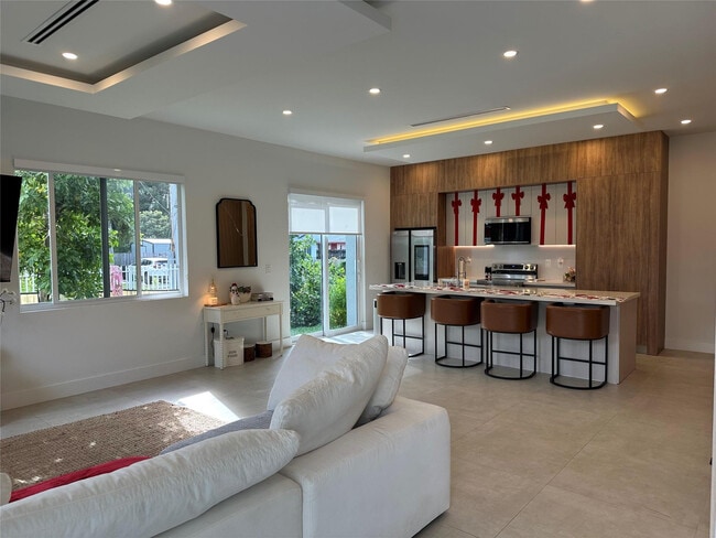 Photo - 2109 SW 18th Ave