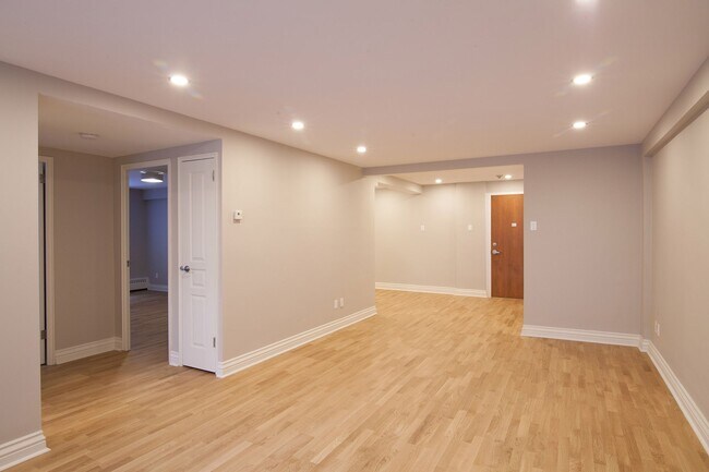 Photo - 3421 Rue Drummond Unit 25