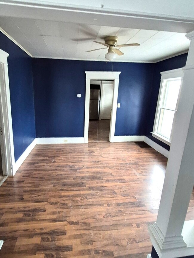 Photo - 519 E 9th St Unit 1