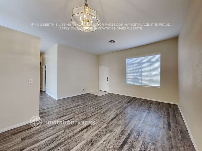 Photo - 2043 Babylon Mill St