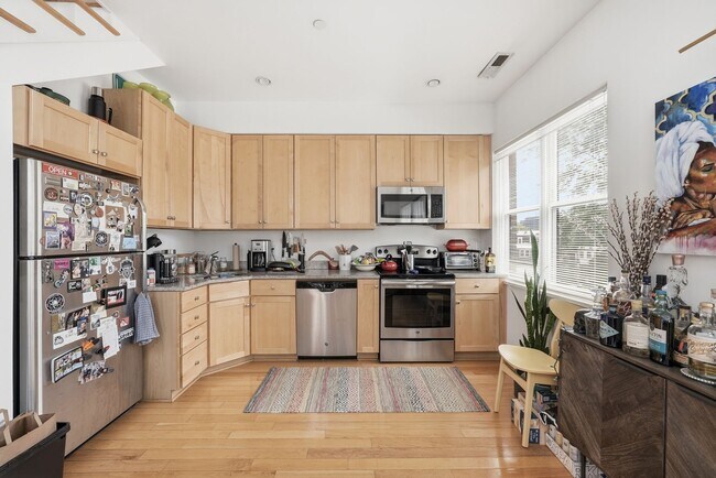 Photo - 2852 Connecticut Ave NW Unit 9