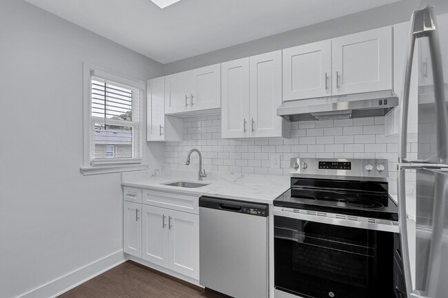 Photo - District at Williamsburg