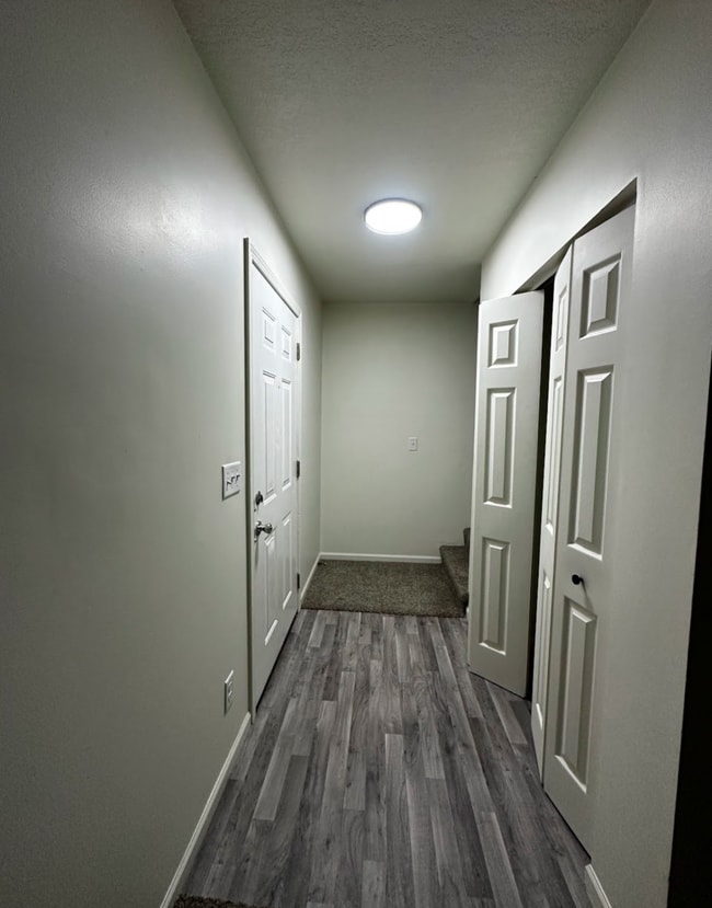 Entryway - 416 Willow St