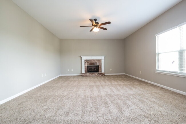 Photo - 53 Hamilton Blvd NW