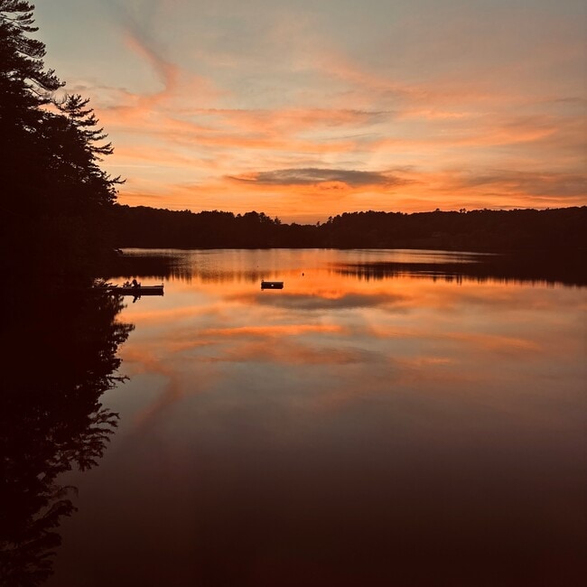 Photo - 3 Pond Rd Unidad Downstairs