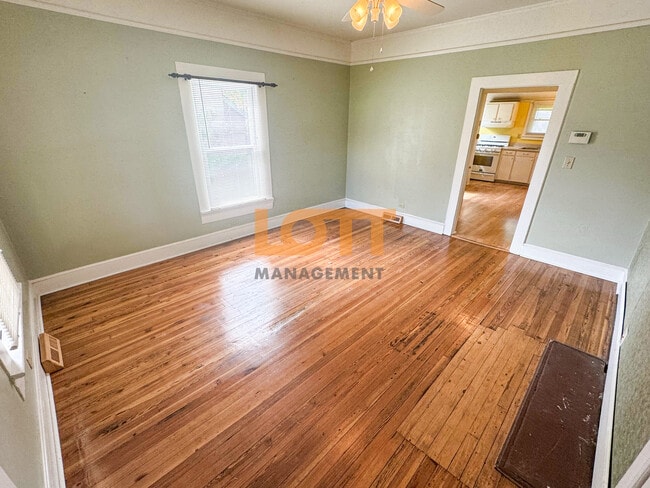 Photo - 105 Arrington Ave