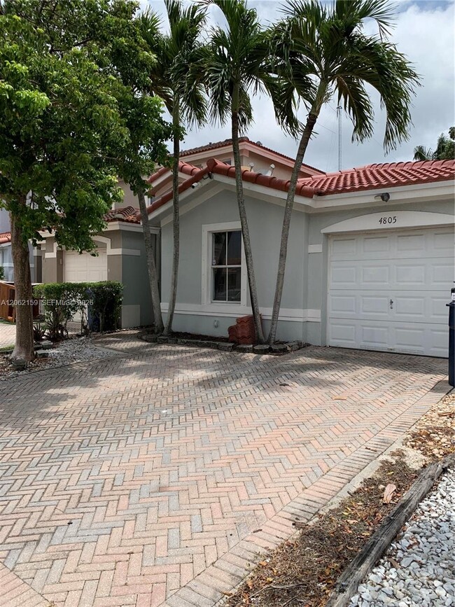 Photo - 4805 SW 163rd Pl