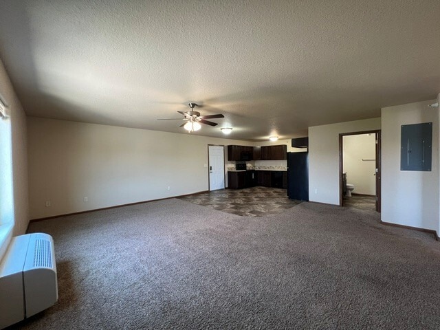 Photo - Auburn Hills