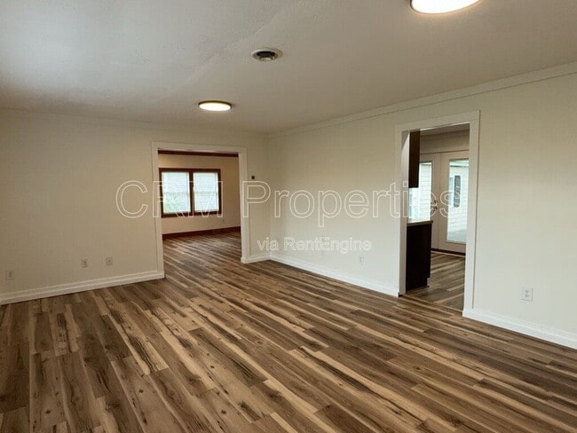Photo - 2509 S Webster St