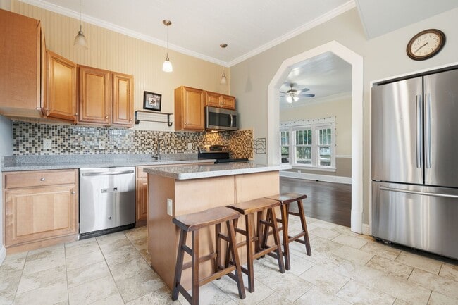 Photo - Updated historic Craftsman minutes from downtown and Duke!
