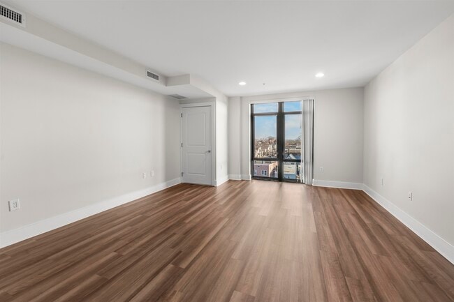 Photo - 1040 John F. Kennedy Blvd Unit 703