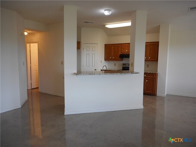 Photo - 102 Gemini Ct