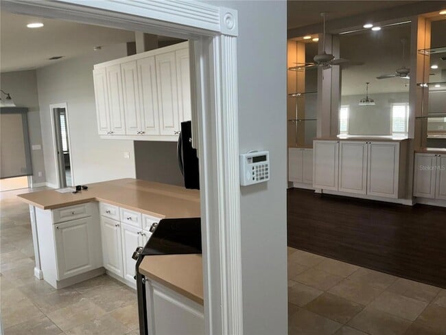 11616 Garessio Ln