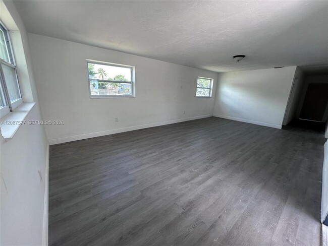 Photo - 1835 NW 122nd St