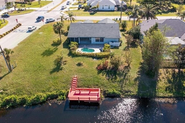 Photo - 527 Rotonda Cir