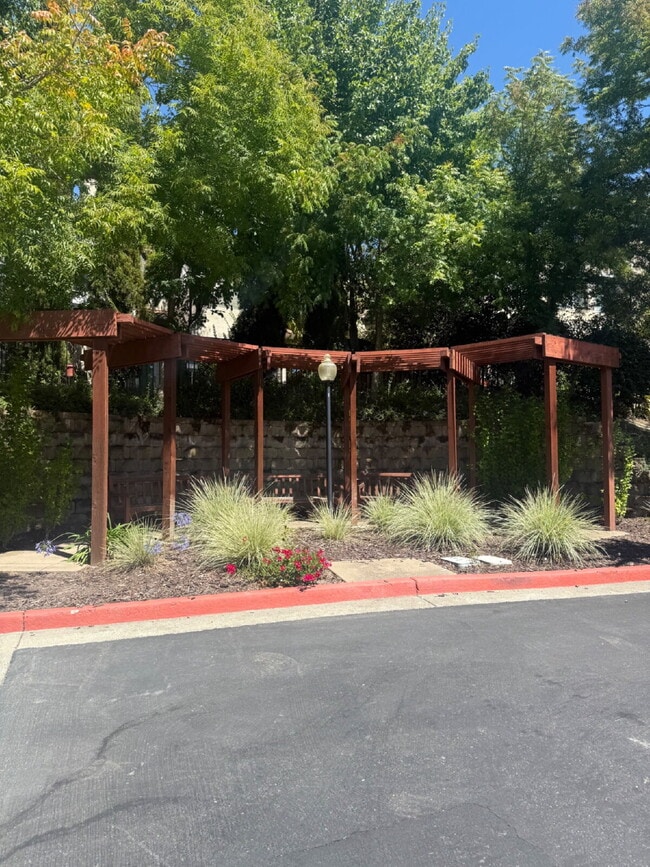 Photo - Charming 3 Bedroom 2.5 Bathroom Home in Pr...