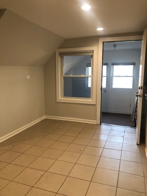 Photo - 3942 N Bernard St Unidad 2