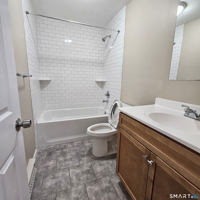 Photo - 373 Wolcott St