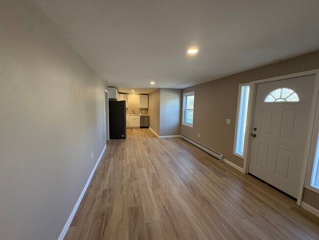 Photo - 60 Charles St