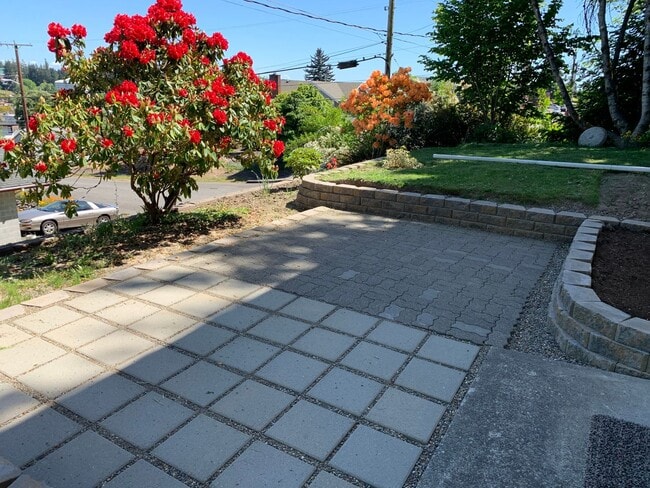 Photo - Furnished 1 Bed/ 1 Bath Near PSNS, Utiliti...
