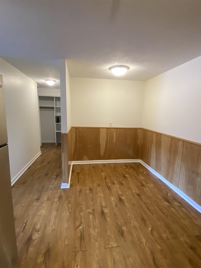 Photo - 240 Belmont St Unidad 33