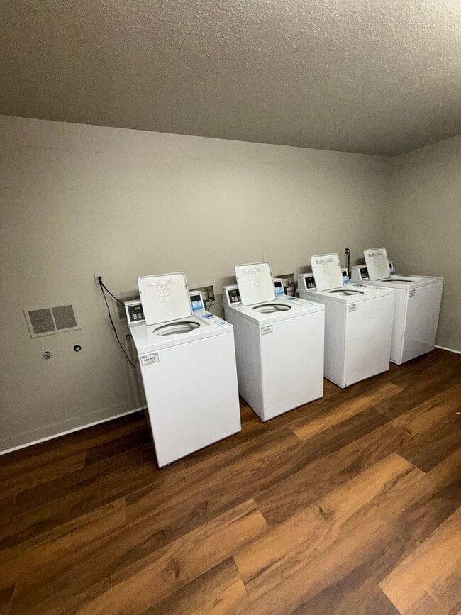 Photo - The Crossings