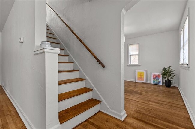 Photo - 255 Gilkeson Rd