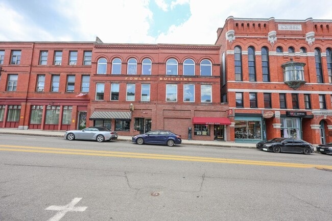 26 Pleasant St