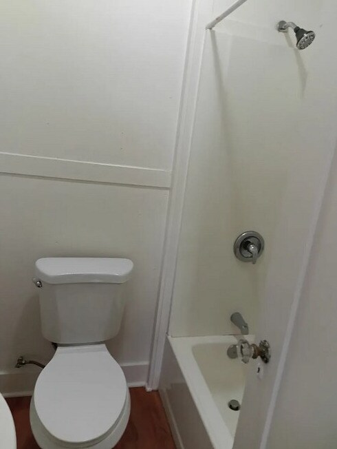 Photo - 715-723 Lime Ave